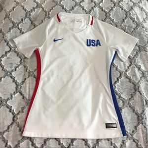 Nike USA Olympic  soccer jersey SZ SM